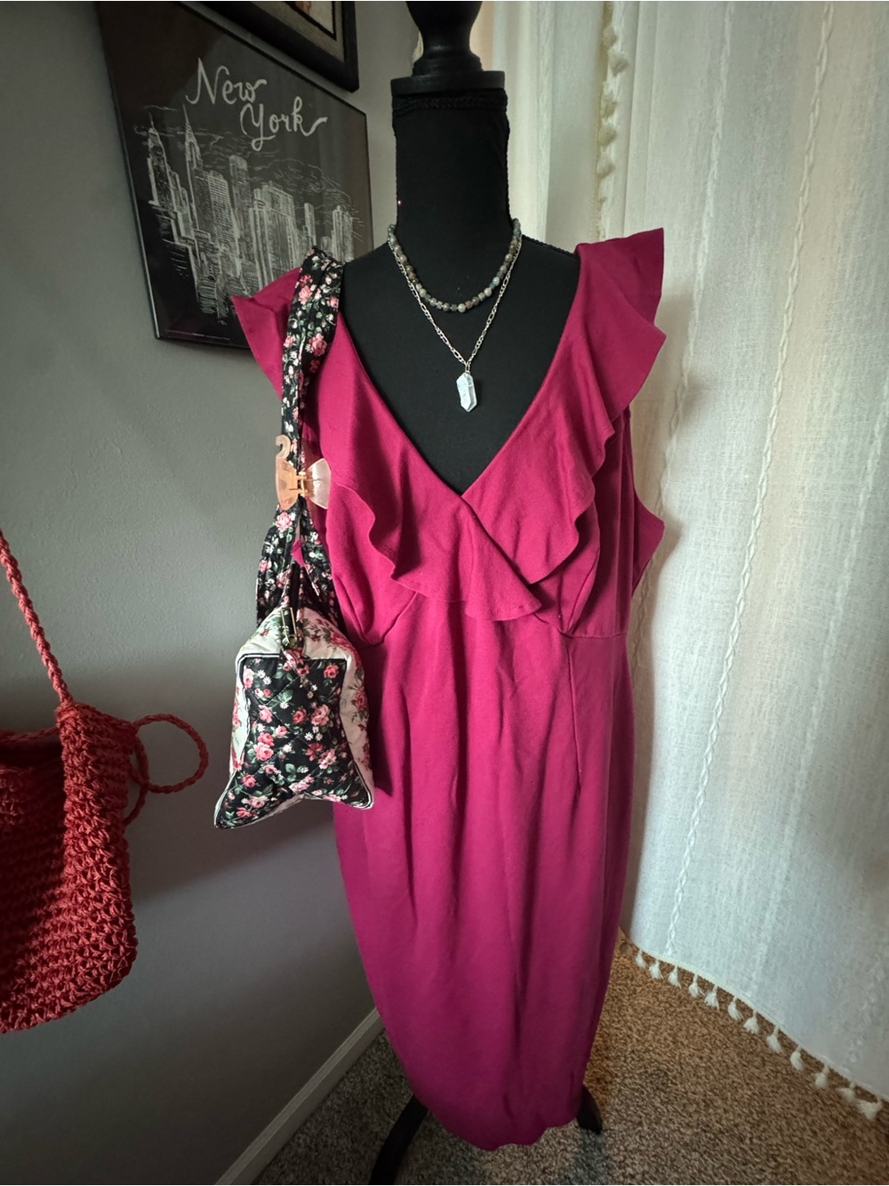 Magenta Ruffle V-Neck Midi BodyCon Dress - Picture 2 of 10